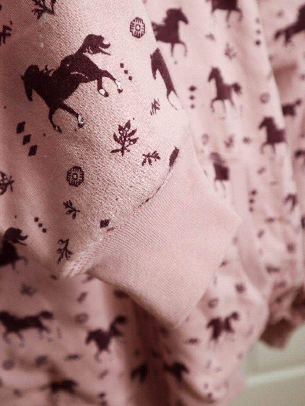 Blue Mountain Full Zip Fleece Lined Hoodie Sweatshirt Pink Horse Pattern Sz 2x - Picture 5 of 10